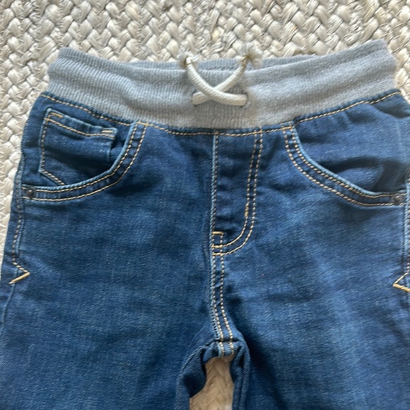 Cat & Jack Boys 4T jeans and khaki shorts bundle - Picture 6 of 8